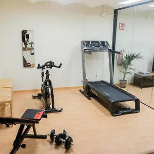 https://aticco-living-grcia-apartments-rooftop.catalonia-hotels.com